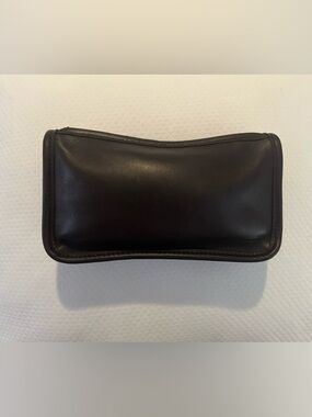 🩷COACH Zip Utility Pouch Wallet Cosmetic
Chunky Case Clutch🩷